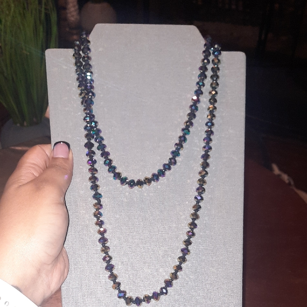 Elegant Multicolor Beaded Necklace